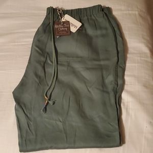 Matilda Jane Field Notes Pant jogger green